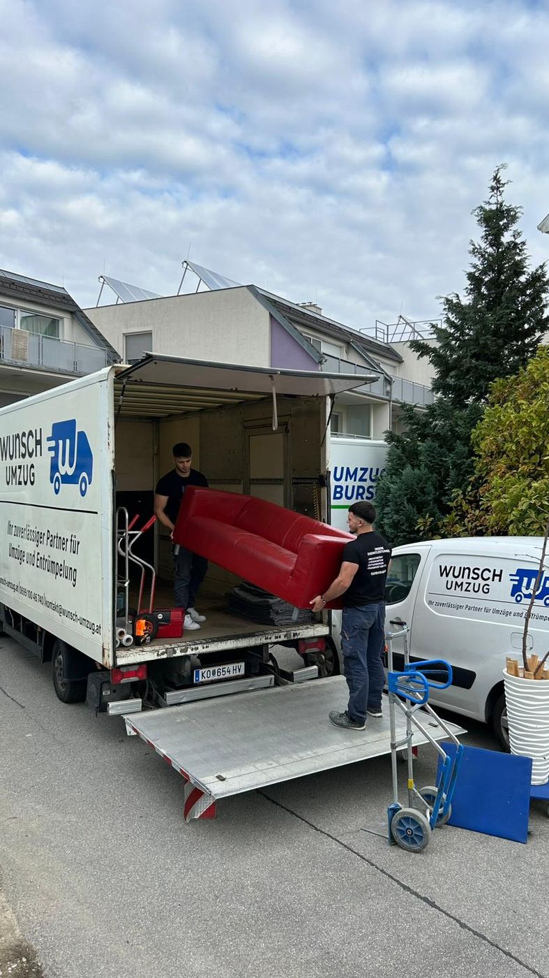 Wunsch-Umzug Team bei der Arbeit